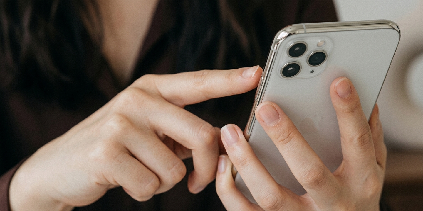 スマホからオーディションにエントリーする様子